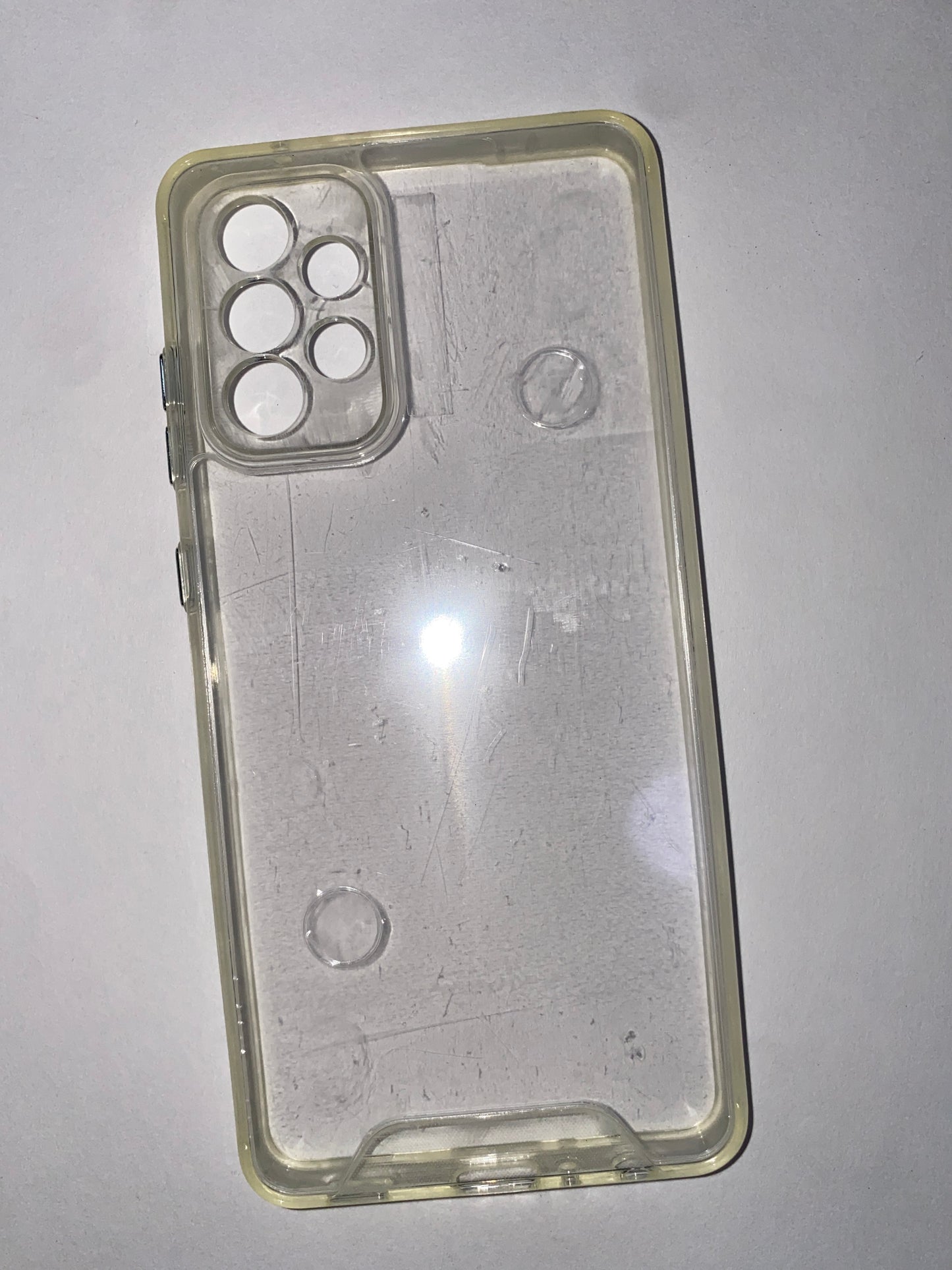 SAMSUNG A72