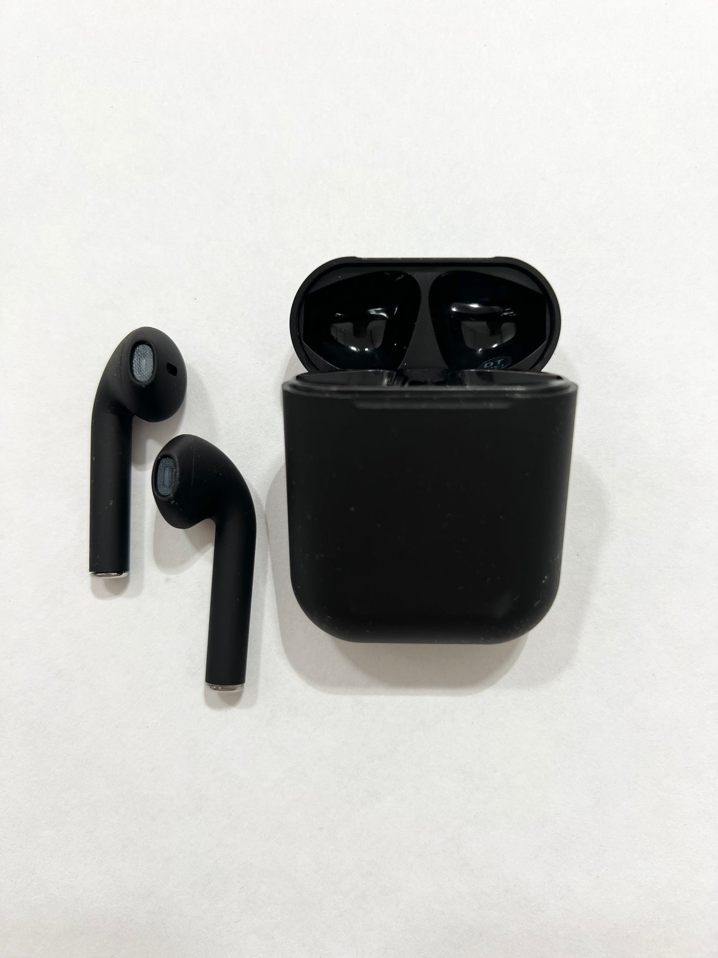 AUDÍFONOS INPODS 12