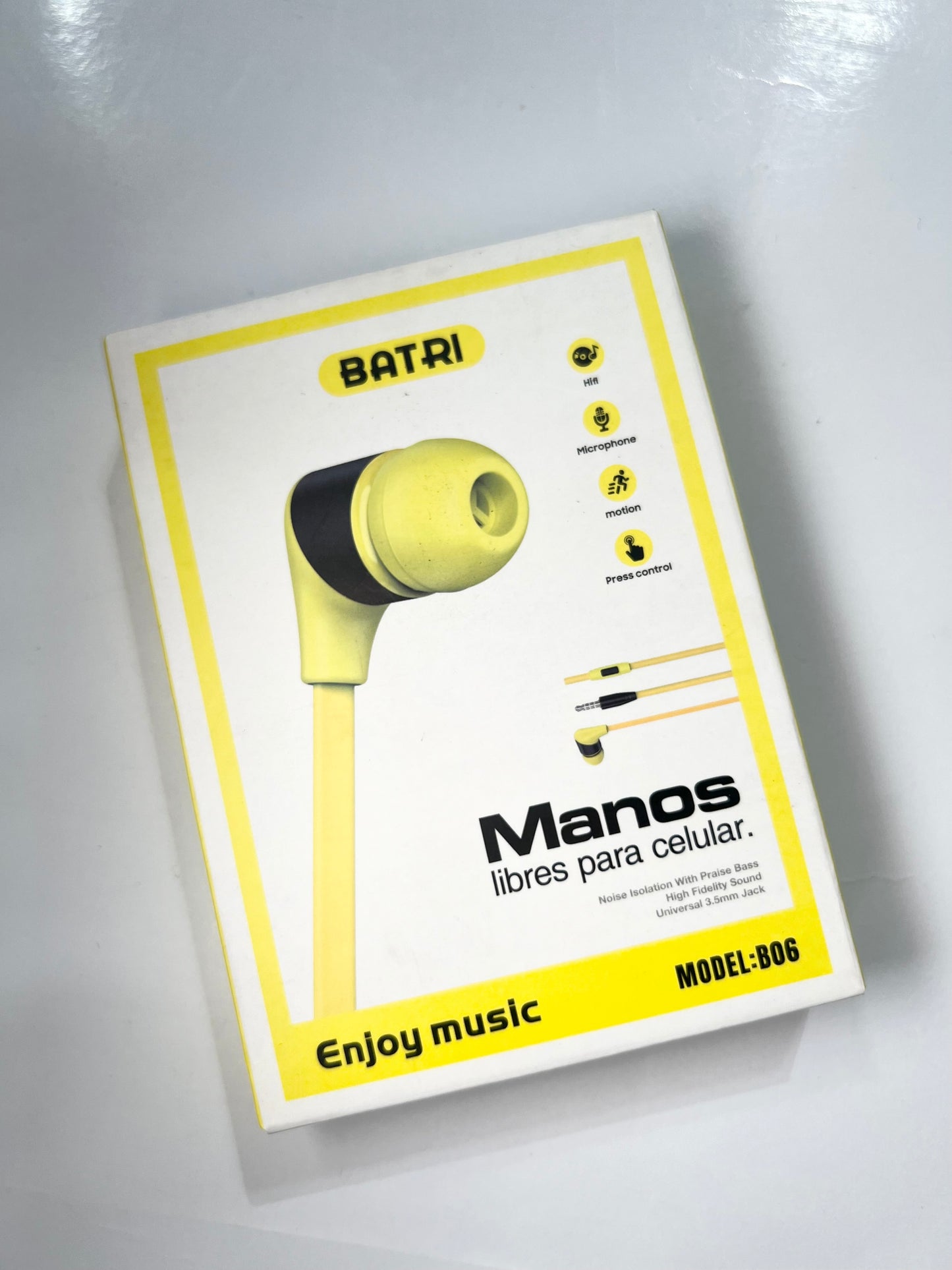 AUDÍFONOS BATRI B06