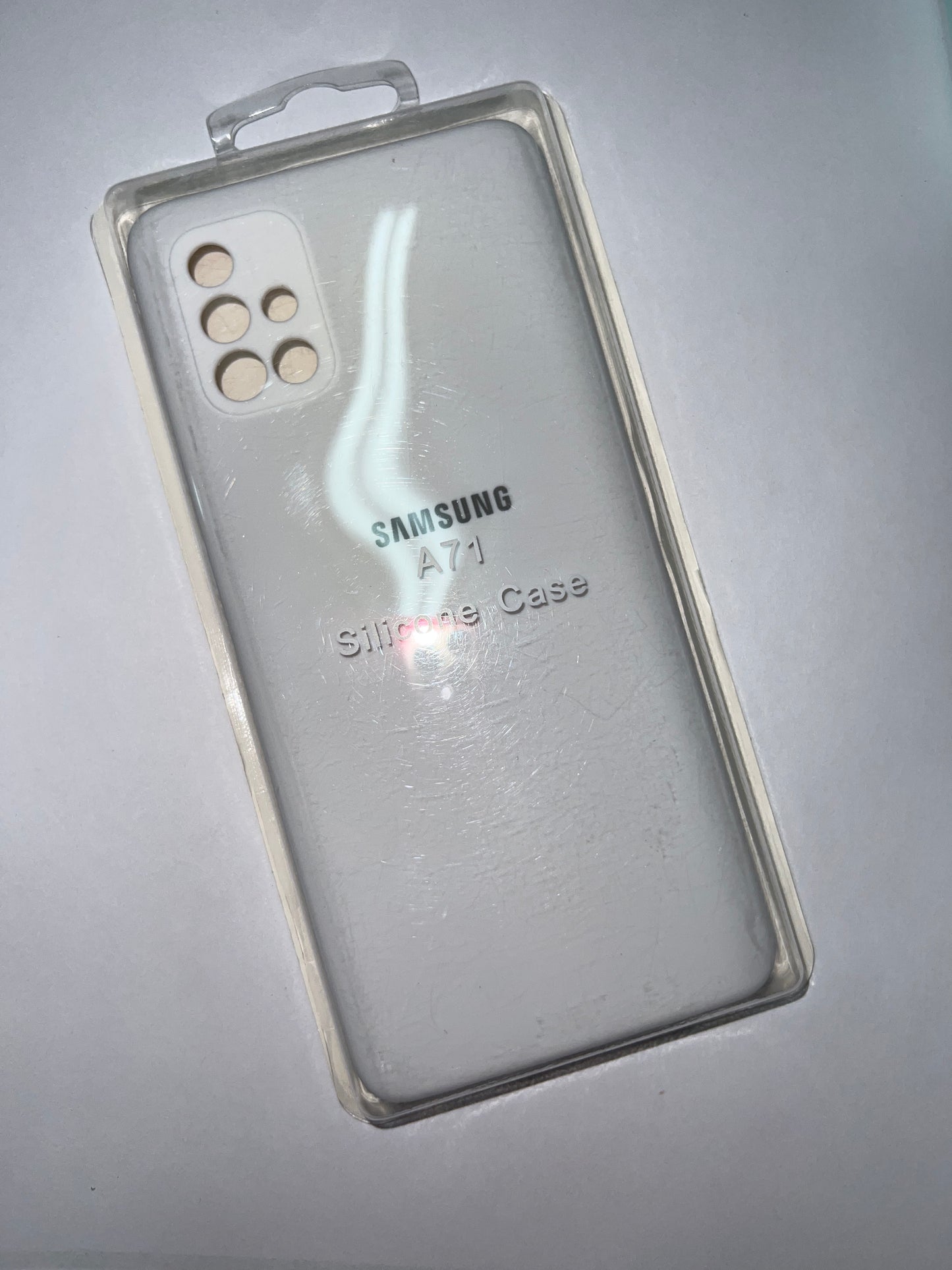 SAMSUNG A71