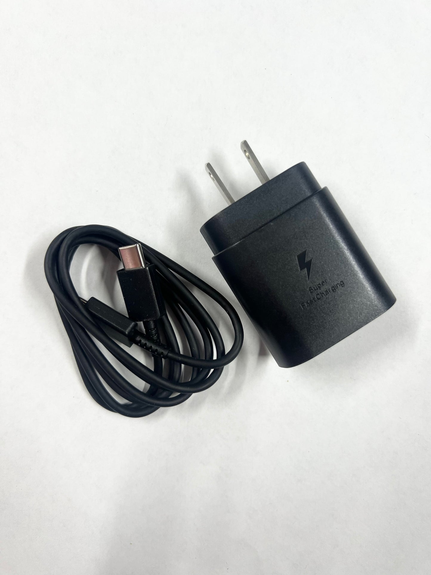 CARGADOR DE MAYKA TC A TC 25W