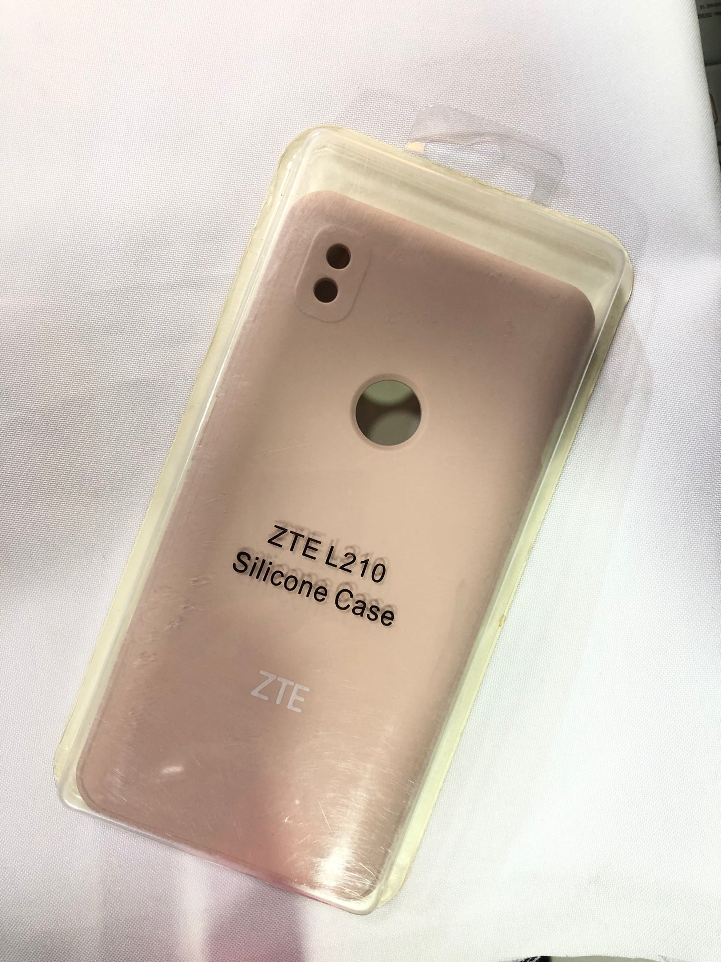 ZTE L210