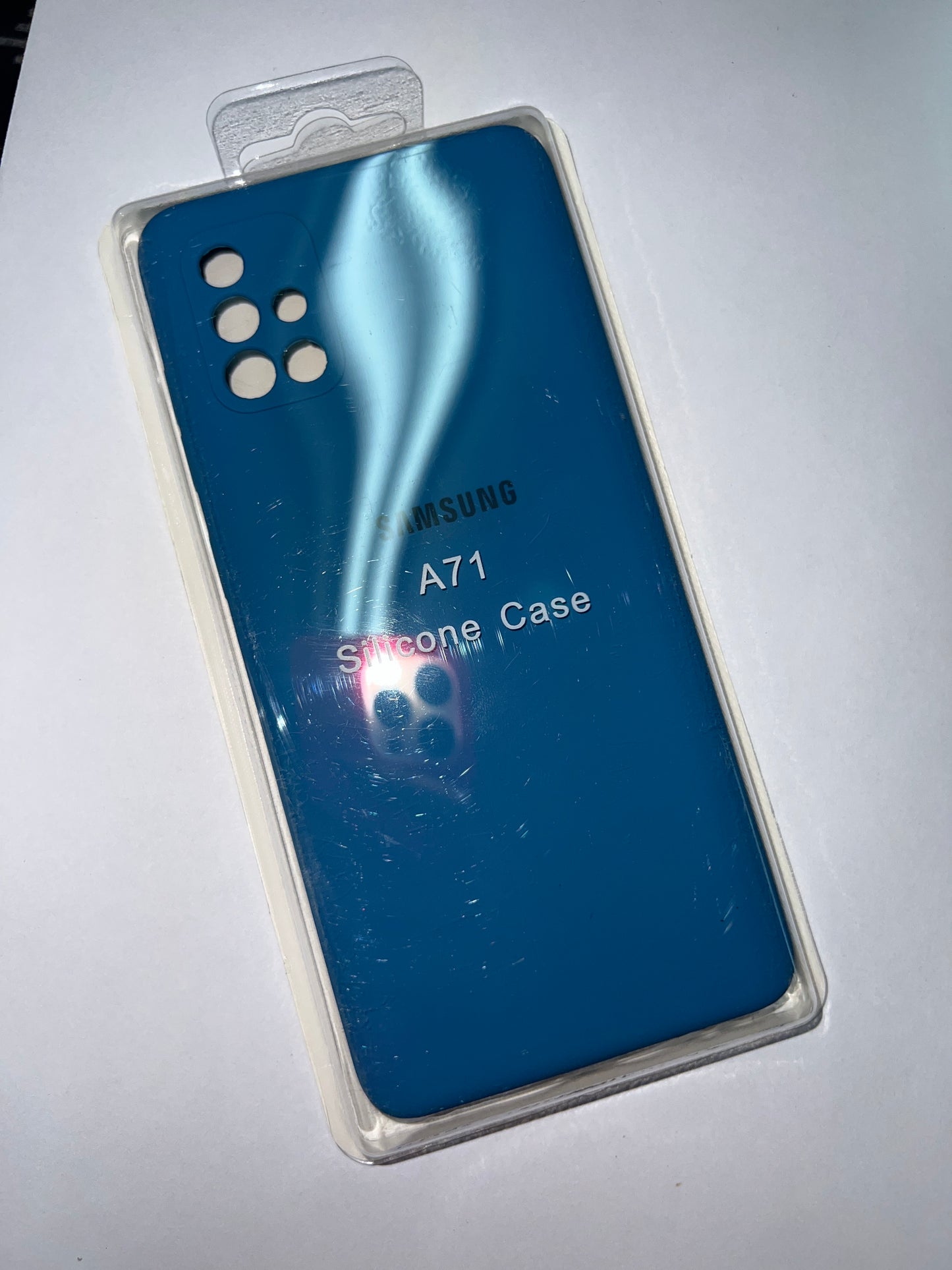 SAMSUNG A71