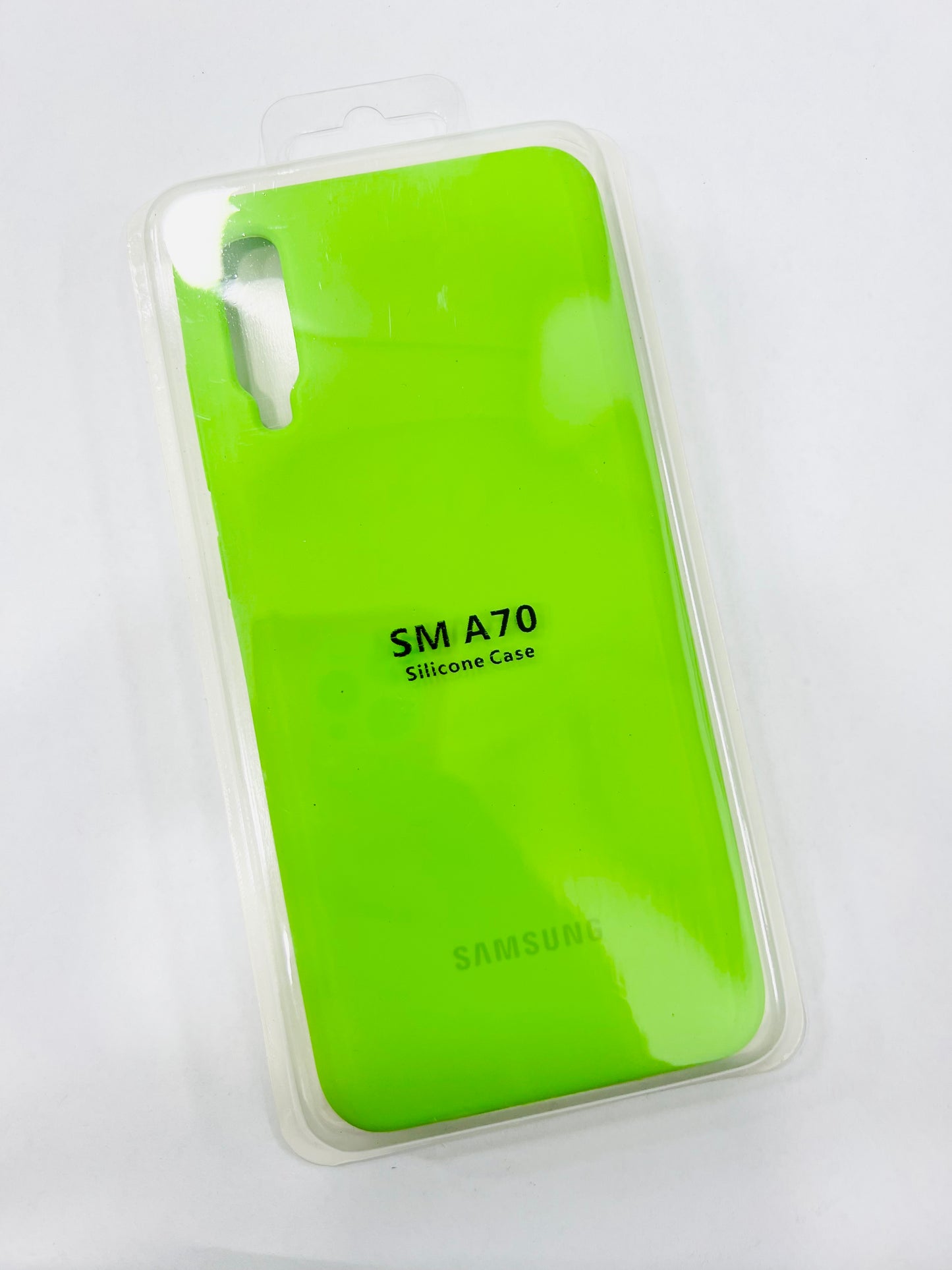 SAMSUNG A70
