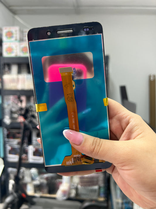 HUAWEI Y6-2 2019