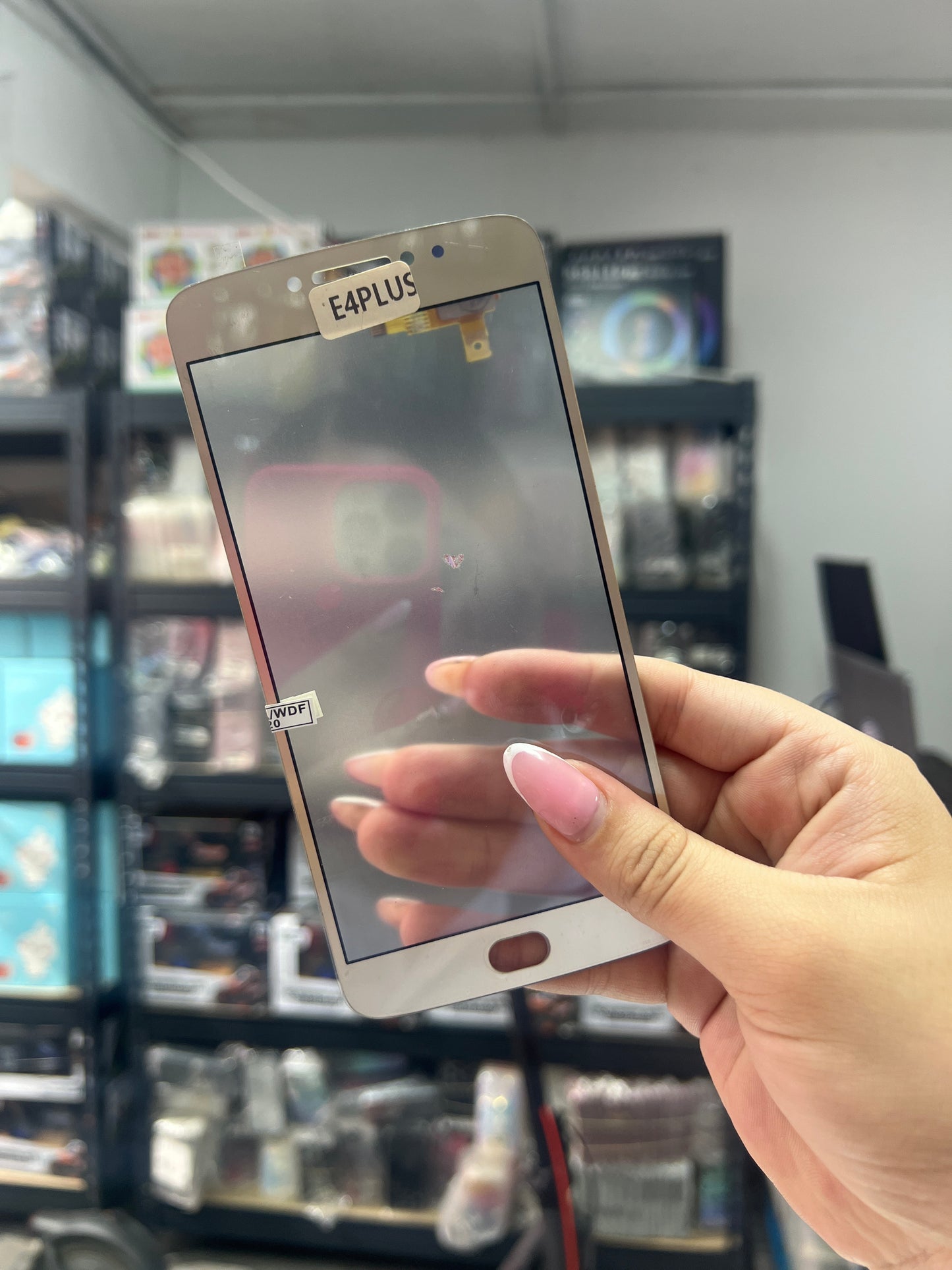 MOTOROLA E4 PLUS