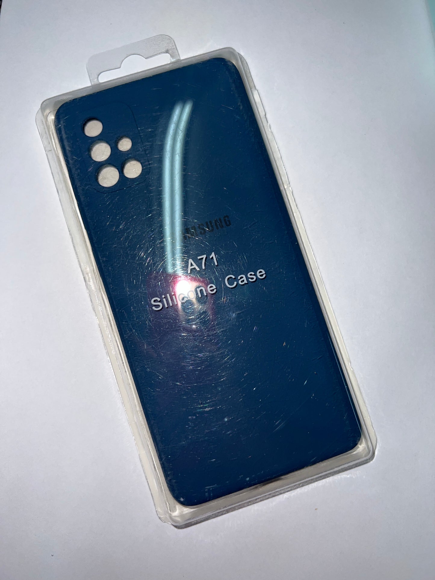 SAMSUNG A71