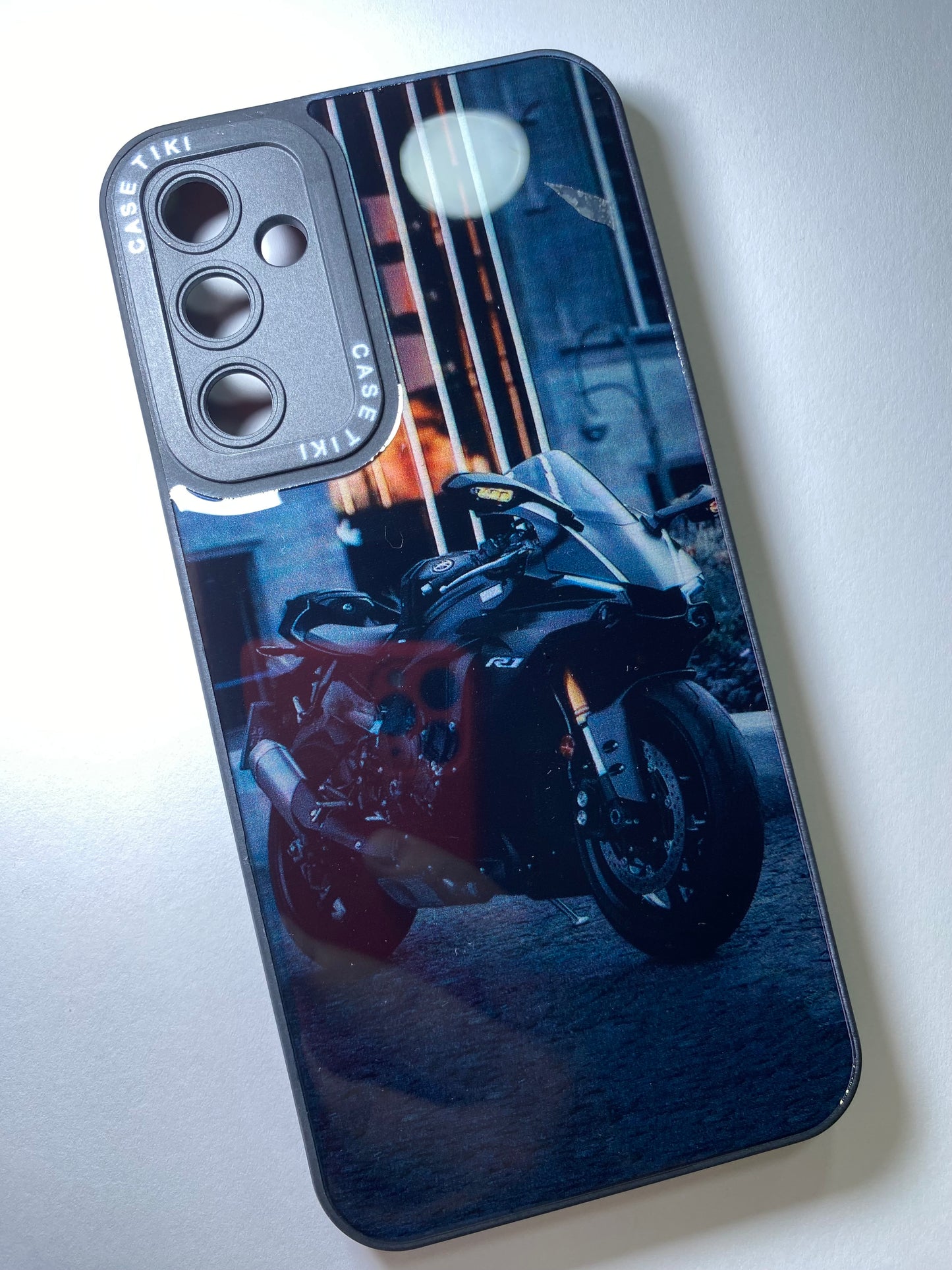 SAMSUNG A24