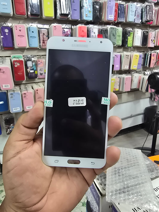 SAMSUNG J7